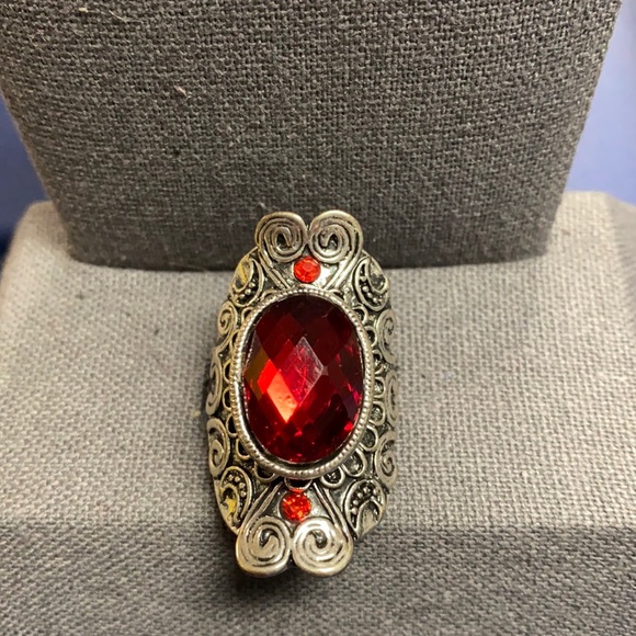 Ruby red stone inlays Nsilver metal cocktail ring8 - Picture 2 of 7